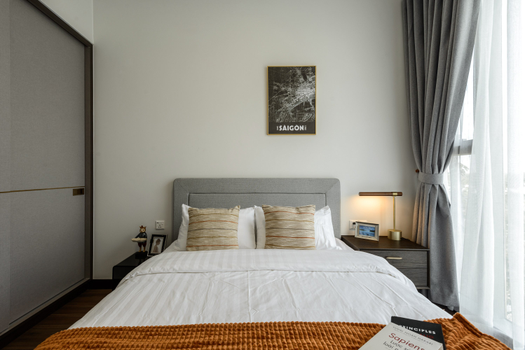  Căn hộ có 2 phòng ngủ Empire City, bàn giao nội thất cơ bản.