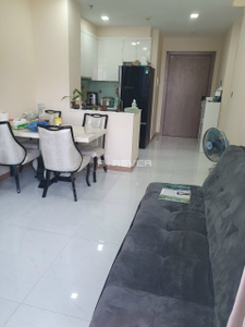 z4392444451462_eb86f1b1accd7c86b6e4f1763a00a02d.jpg Căn hộ Vinhomes Central Park đầy đủ nội thất diện tích 52.7m²