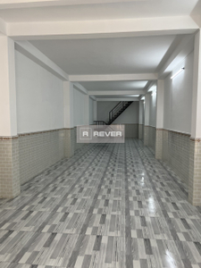 Nhà phố Quận Bình Tân Nhà phố thiết kế 1 trệt, 1 lầu diện tích đất 70.3m2, hẻm xe tải quay đầu.