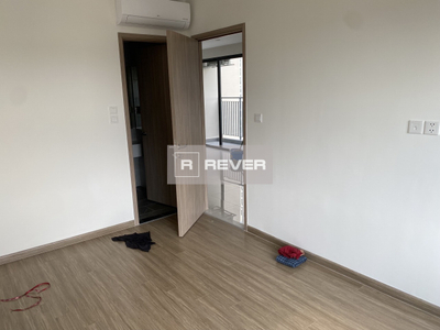  Căn hộ Vinhomes Grand Park tầng cao mát mẻ, nội thất cơ bản.