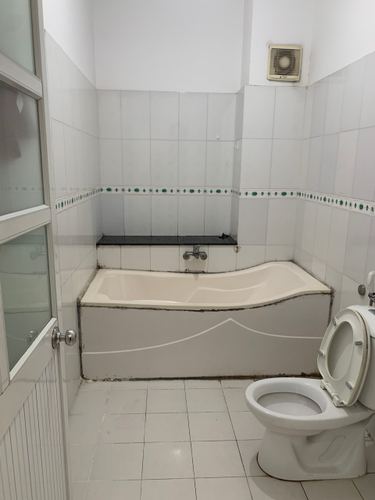 Nhà phố Quận Bình Tân Nhà phố hẻm xe tải quay đầu đường 26 Tháng 3, diện tích nhà 100m2.