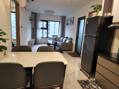  Căn hộ Vinhomes Grand Park hướng ban công đông bắc đầy đủ nội thất diện tích 67m²