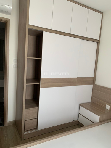  Căn hộ Vinhomes Grand Park hướng ban công đông nam đầy đủ nội thất diện tích 69m²