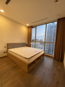 z4349152406685_8f79129b42b6cd67597f23d2cf51ae9a.jpg Căn hộ Vinhomes Central Park hướng ban công tây nam đầy đủ nội thất diện tích 75m²