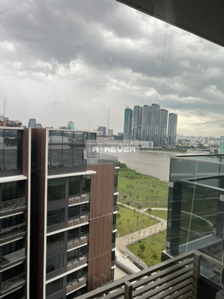 Căn hộ Duplex The River Thủ Thiêm hướng ban công tây nam nhà thô diện tích 226m²