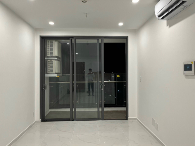  Căn hộ D'Lusso hướng ban công đông nam không có nội thất diện tích 68.5m²