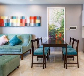  Căn hộ Vinhomes Golden River hướng ban công tây nam đầy đủ nội thất diện tích 59m²