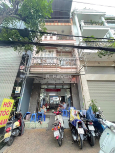 Nhà phố Đường Trần Thái Tông 3 tầng diện tích 111m² hướng đông pháp lý sổ hồng.