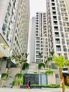 Duplex La Astoria, Quận 2 Duplex La Astoria có 3 phòng ngủ, view đón gió mát mẻ.