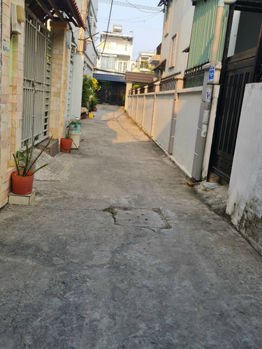 Nhà phố Huyện Nhà Bè Nhà phố thiết kế 1 trệt, 1 lầu cửa hướng Đông Bắc, tiện ích đầy đủ.