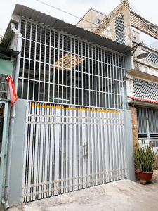 Nhà phố Quận 9 Nhà phố thiết kế 1 trệt, 1 lửng diện tích 58.2m2, cửa hướng Đông Nam.