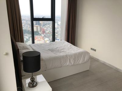  Căn hộ Vinhomes Golden River đầy đủ nội thất diện tích 110.7m².