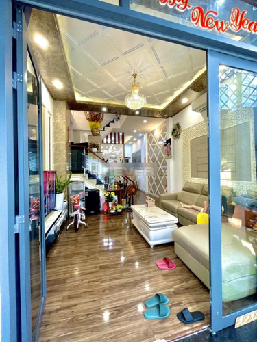 Nhà phố Huyện Nhà Bè Nhà phố thiết kế 1 trệt, 2 lầu diện tích 50m2 nở hậu rất đẹp.