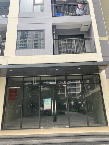  Shophouse Vinhomes Grand Park diện tích 105.8m2 rộng thoáng.