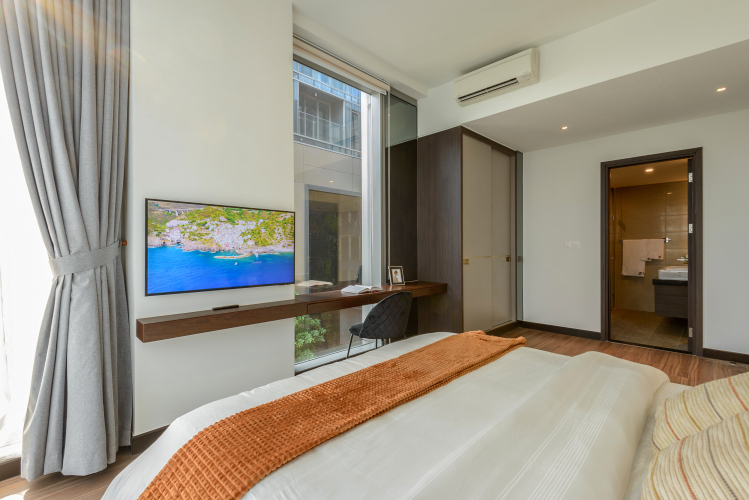  Căn hộ có 2 phòng ngủ Empire City, bàn giao nội thất cơ bản.