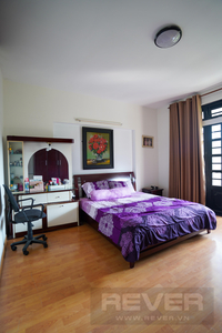 Nhà phố Quận 7 Nhà phố Khu Nam Long diện tích 176m2, kết cấu 1 trệt, 2 lầu kiên cố.