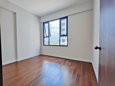  Căn hộ Picity High Park hướng ban công tây không có nội thất diện tích 57.64m².