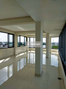  Văn phòng diện tích 100m2 rộng thoáng, khu dân cư an ninh và yên tĩnh.