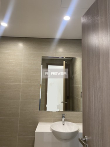  Căn hộ Vinhomes Grand Park ban công rộng, đón gió mát.