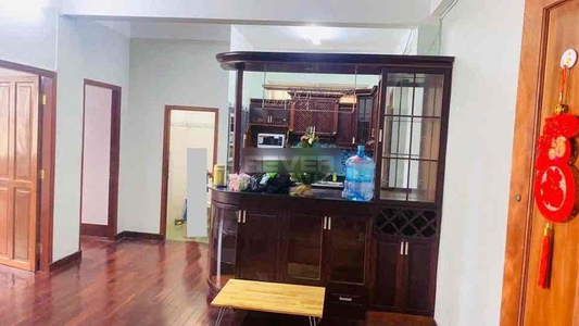 Căn hộ CHung cư Nguyễn Tri Phương, Quận 10 Căn hộ Chung cư Nguyễn Tri Phương tầng 8 có 2 phòng ngủ, đầy đủ nội thất.