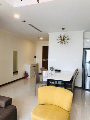 z4570942813022_e26d828703eb0d8d8b7134846c15e4f9.jpg Căn hộ Vinhomes Central Park đầy đủ nội thất diện tích 81m²