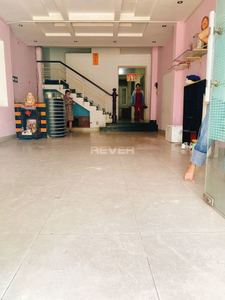 Mặt bằng kinh doanh Quận Bình Tân Mặt bằng kinh doanh diện tích 75m2, khu vực dân cư đông đúc.