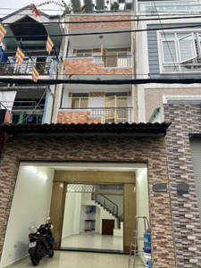 Nhà phố Quận Tân Bình Nhà phố đường Đồng Hồ diện tích 62.5m2, cửa hướng Tây Nam.