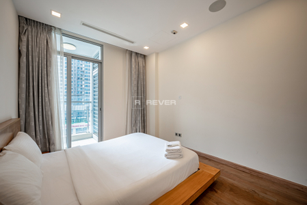  Căn hộ Vinhomes Central Park hướng ban công tây nam đầy đủ nội thất diện tích 52.7m².