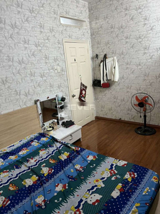 Căn hộ 109 Nguyễn Biểu, Quận 5 Căn hộ 109 Nguyễn Biểu  có 2 phòng ngủ, nội thất cơ bản.
