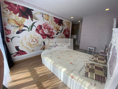 Căn hộ Vinhomes Central Park, Quận Bình Thạnh Căn hộ Vinhomes Central Park tầng cao view thoáng mát, đầy đủ nội thất.