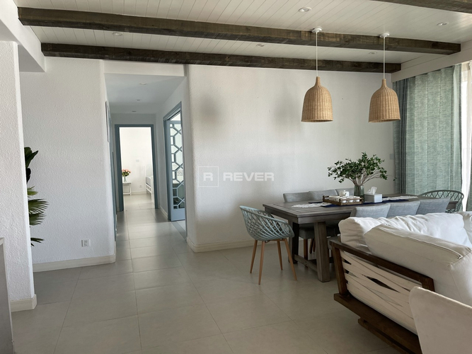 Rever