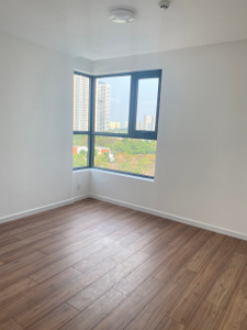 Căn hộ D'Lusso hướng ban công đông nam không có nội thất diện tích 68.5m²