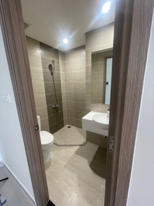 IMG_6398.HEIC Căn hộ Vinhomes Grand Park hướng ban công tây không có nội thất diện tích 67.8m².