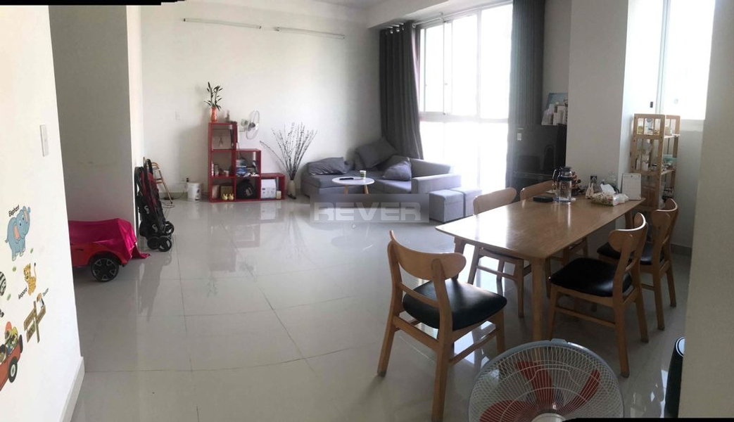 Căn hộ Belleza Apartment hướng ban công nam nội thất cơ bản diện tích 102m²
