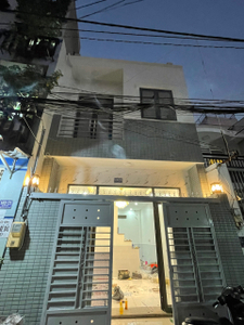nhà phố đường Huỳnh Tấn Phát quận 7 Nhà phố đường Huỳnh Tấn Phát nội thất hiện đại, pháp lý rõ ràng