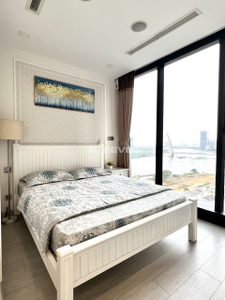  Office-tel Vinhomes Golden River đầy đủ nội thất diện tích 68.2m²