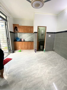 Nhà phố Quận Gò Vấp Nhà phố thiết kế 1 trệt, 2 lầu kiên cố, ngay trường ĐH Công Nghiệp.