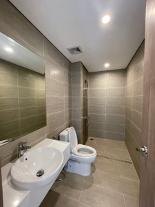  Căn hộ Vinhomes Grand Park hướng ban công tây nam không có nội thất diện tích 69.2m²