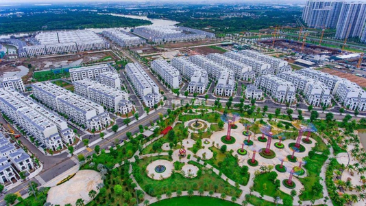 ảnh_Viber_2021-06-24_21-59-55-1024x575.jpg Nhà phố Đường T6 Vinhomes Grand Park nhà thô, 5 tầng