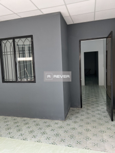 Nhà phố Quận Bình Tân Nhà phố thiết kế 1 trệt, 1 lầu diện tích đất 70.3m2, hẻm xe tải quay đầu.