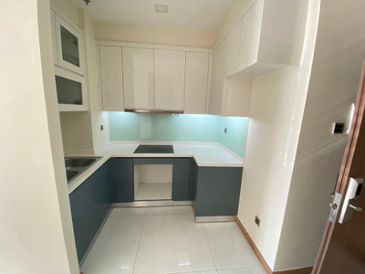 66BE6F0C-F080-4270-9A61-40B29FB2FFB4-53394-00000938C8E3FC2D.jpg Căn hộ Vinhomes Central Park hướng ban công tây nội thất cơ bản diện tích 53m²