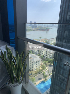  Căn hộ Vinhomes Golden River đầy đủ nội thất diện tích 50m².