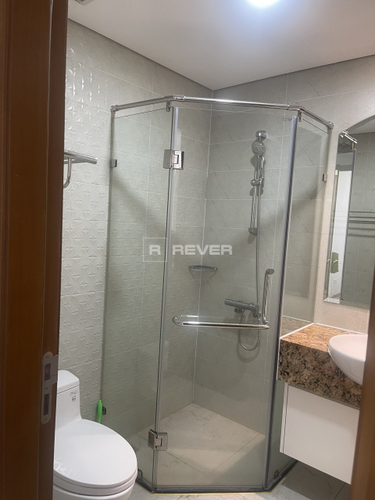 z4083908284725_16edd5bef439401ca3eb3732c3a27131.jpg Cần bán căn 2PN  86,8m2 có bồn tắm nằm tại Vinhomes Central Park
