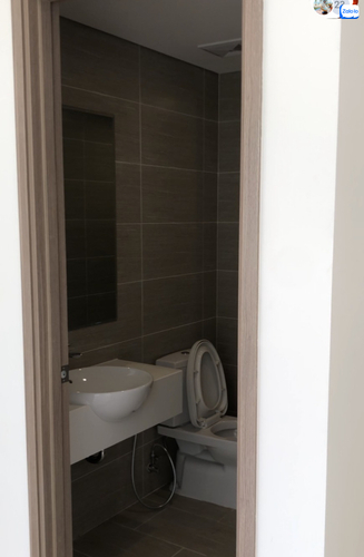  Căn hộ Vinhomes Grand Park hướng ban công đông nam nội thất cơ bản diện tích 69m²