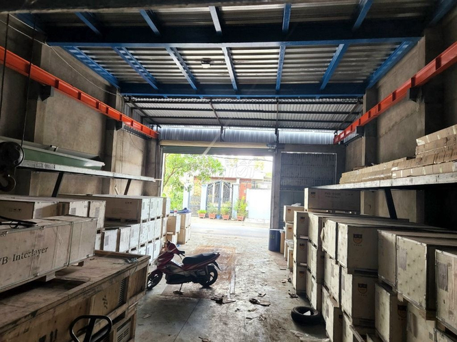  Nhà xưởng kho bãi Đường Tiền Lân diện tích 180m².