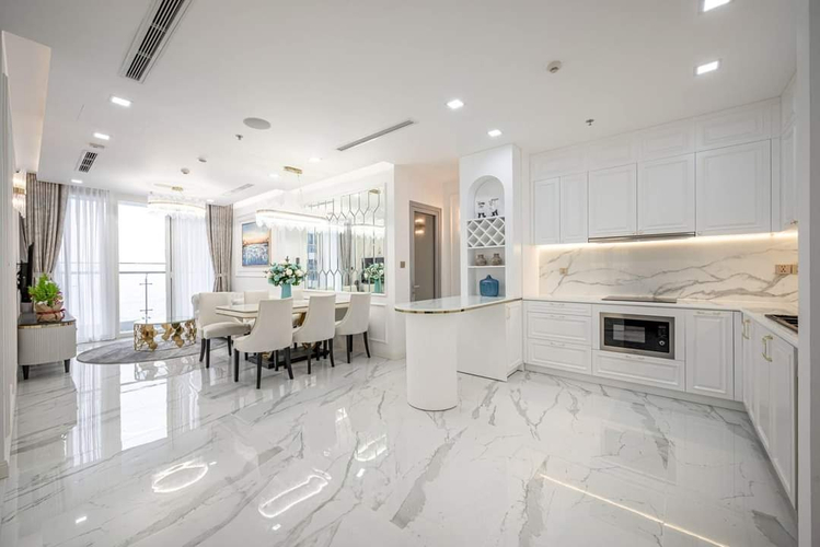 scaled_IMG_20221229_104538.jpg Căn hộ Vinhomes Central Park đầy đủ nội thất diện tích 123.7m².