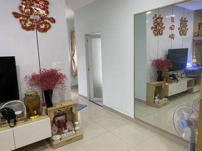 Căn hộ Oriental Plaza, Quận Tân Phú Căn hộ tầng 18 Oriental Plaza diện tích 78m2, đầy đủ nội thất.