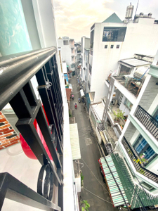  Nhà phố Đường Hoàng Hoa Thám 4 tầng diện tích 21.5m² hướng tây bắc pháp lý sổ hồng