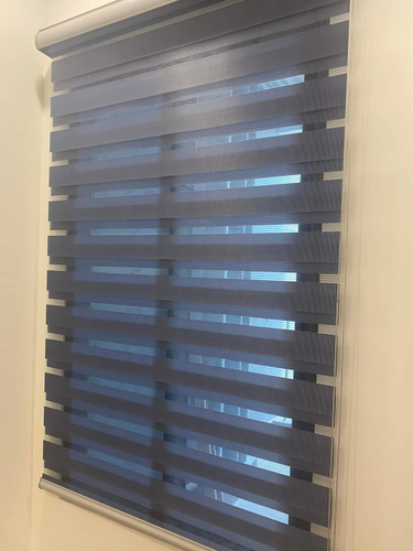 Căn hộ Vinhomes Grand Park, Quận 9 Căn hộ Vinhomes Grand Park tầng trung, ban công hướng Sông mát mẻ.