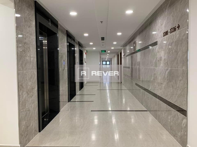  Căn hộ Lovera Vista có 2 phòng ngủ, nội thất cơ bản.